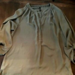 Maurices Small Olive